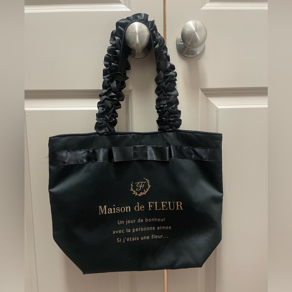 Maison De Fleur Tote Bag